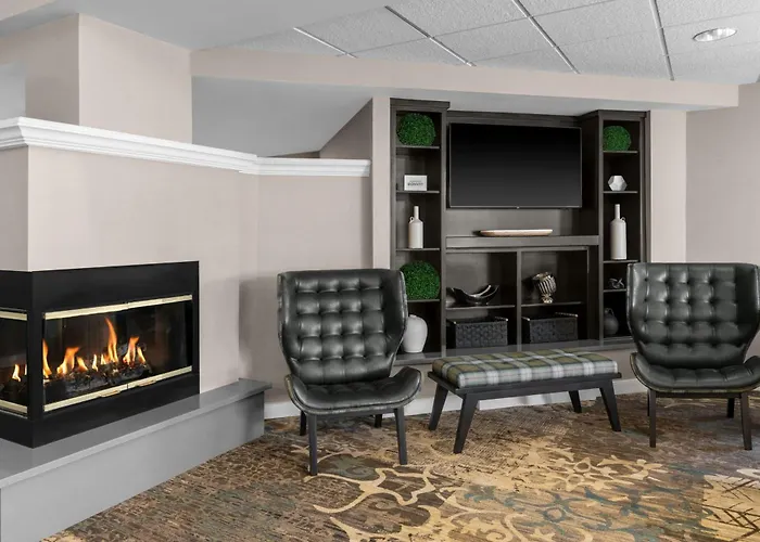 Hotel with Tennis: Residence Inn By Marriott Albuquerque North